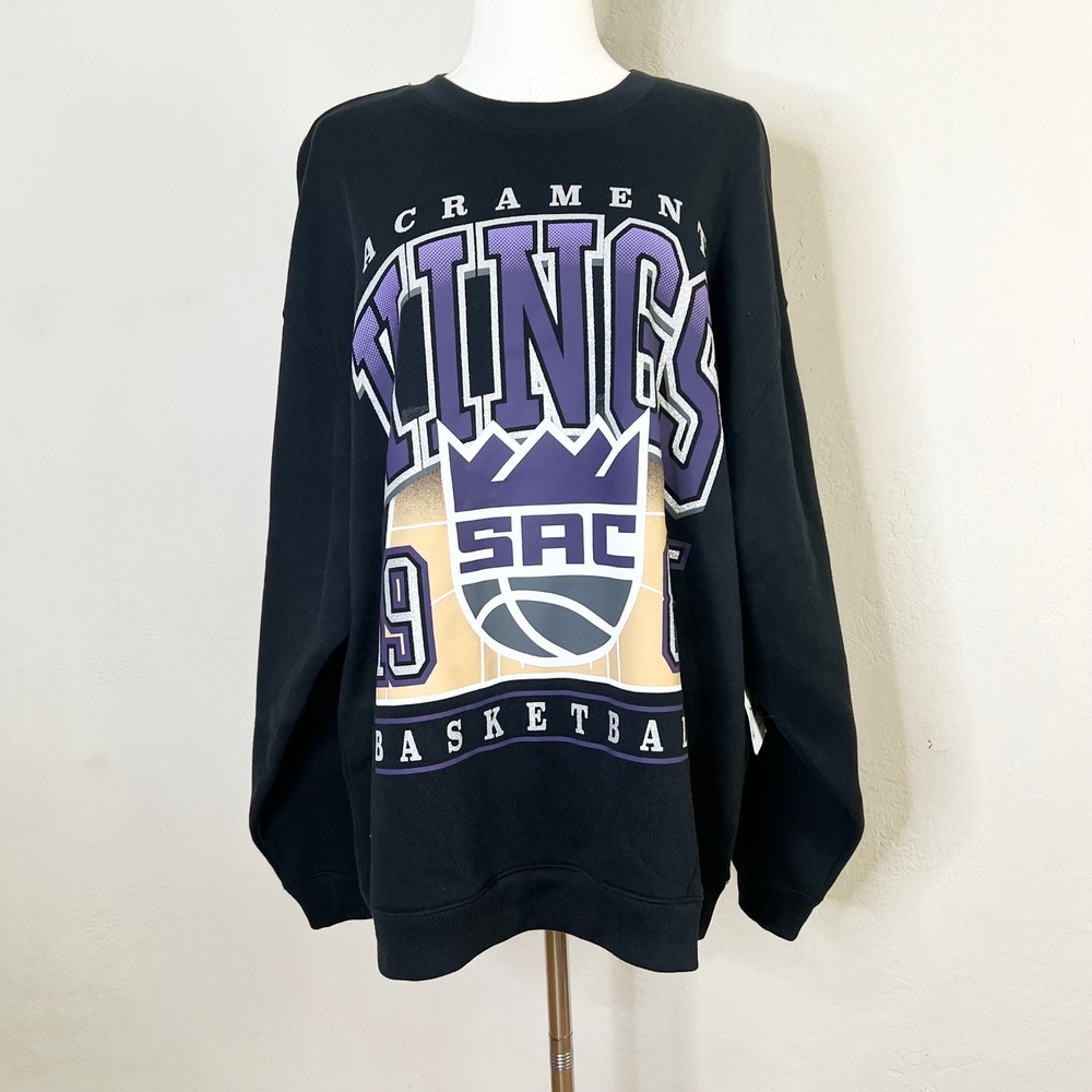 Sacramento Kings 47 Brand Sweatshirt Womens Size Medium Black New NBA Graphic